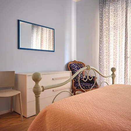 Casa Ierardi - 아로나