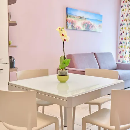 Apartamento Casa Ierardi - *