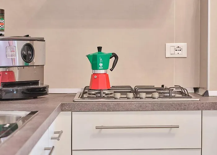 Apartman Casa Ierardi - *